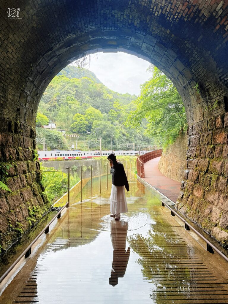 新北|瑞芳區山海線一日遊!這次不玩九份,帶你走訪台版神隱少女隧道 三貂嶺隧道