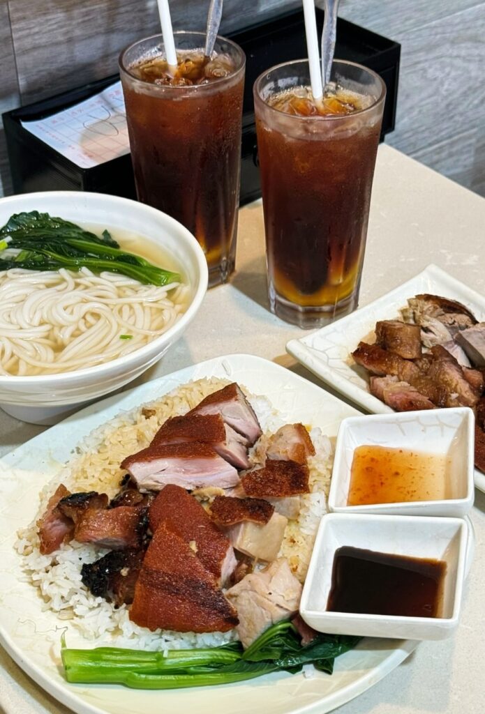 香港|美食TOP7,米其林推薦燒臘、爆漿阿華田西多士還有名人推薦老牌咖啡室 香港澳門|米其林推薦燒臘、街頭小吃,還有最強糖水、爆漿阿華田西多士