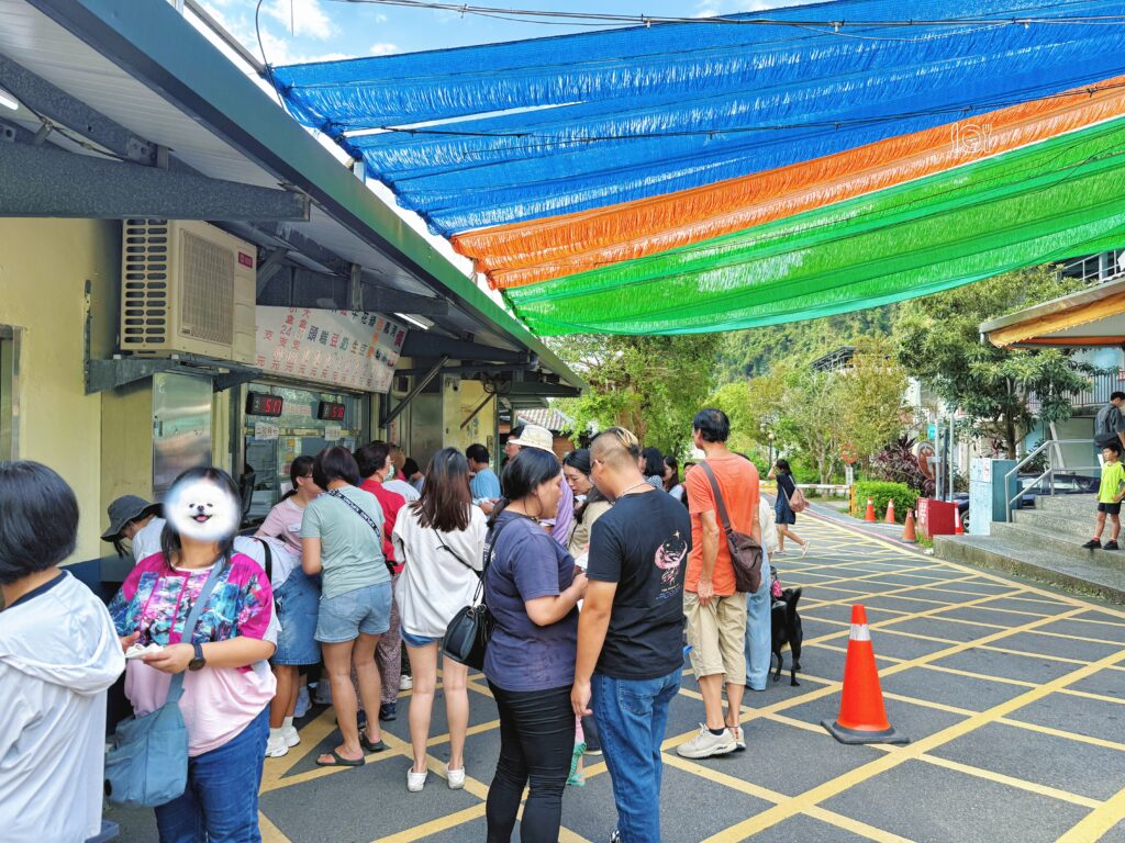 新北｜桂山發電廠冰品部，烏來冰棒最便宜只要 8 元就能涼爽整個夏天