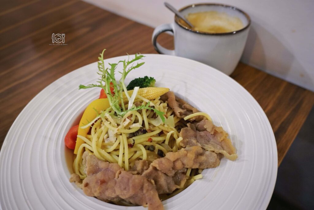 格林小鎮 老四川麻香牛肉義大利麵