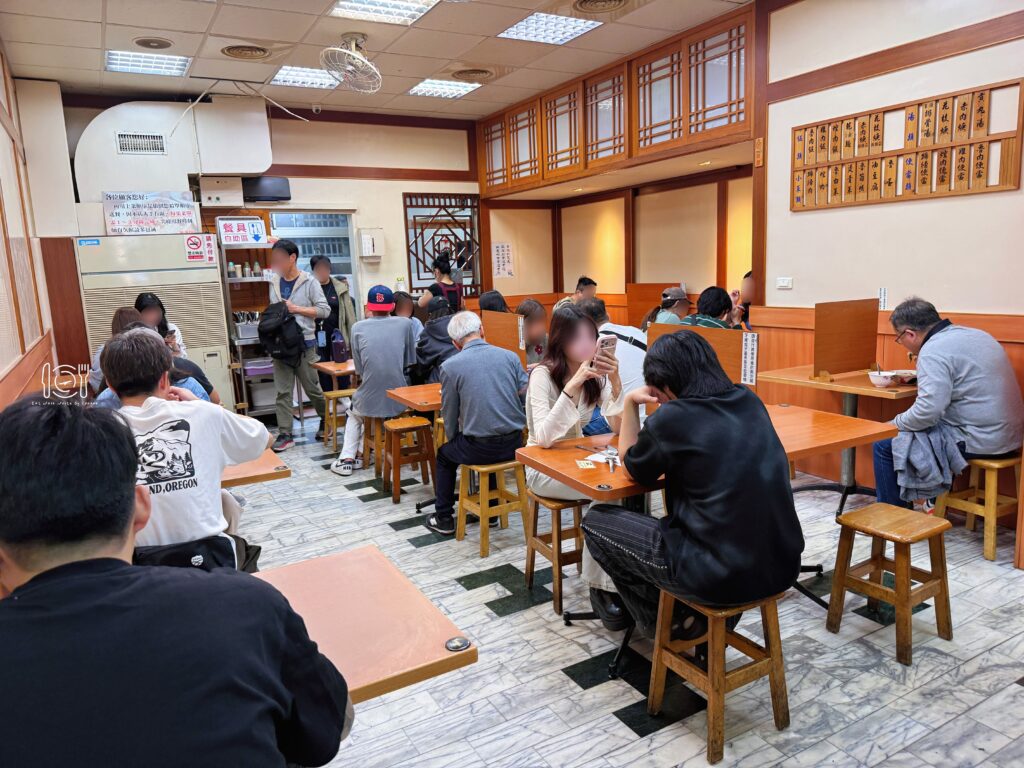 台北｜黃記魯肉飯：2026持續榮獲米其林必比登推薦！晴光市場必吃名店
