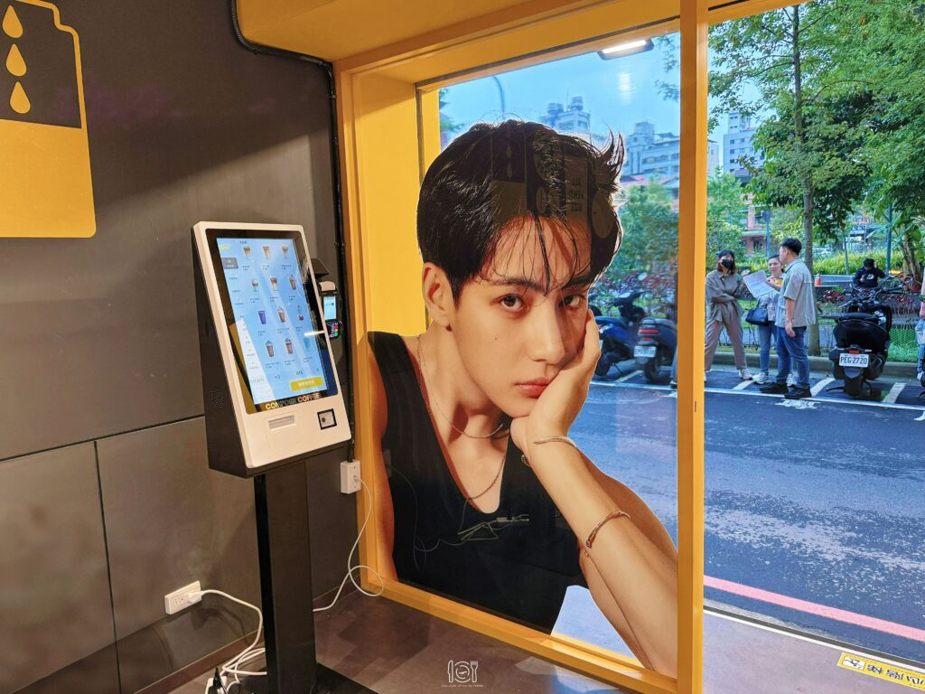 台北｜捷運南京復興站咖啡推薦！compose coffee 來台灣，代言人是bts v