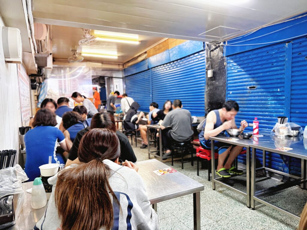 桃園｜中壢24小時美食推薦！永川牛肉麵：免費加湯加麵太佛心