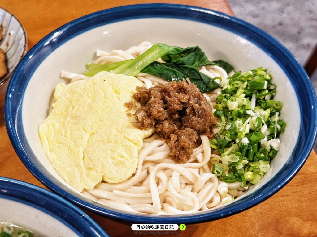 伙食餐館蔥油拌麵