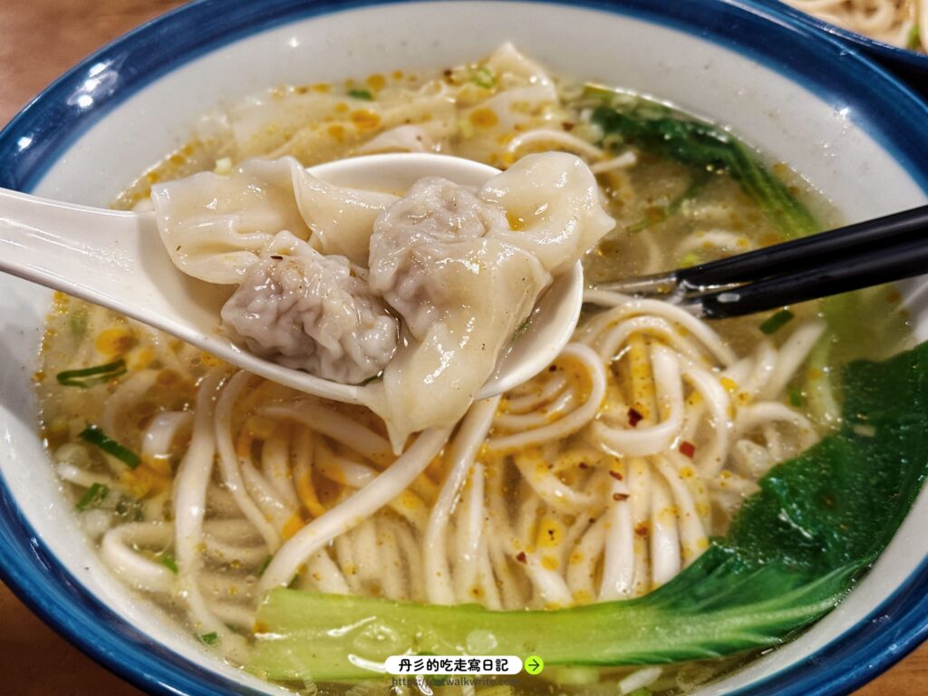 伙食餐館餛飩麵