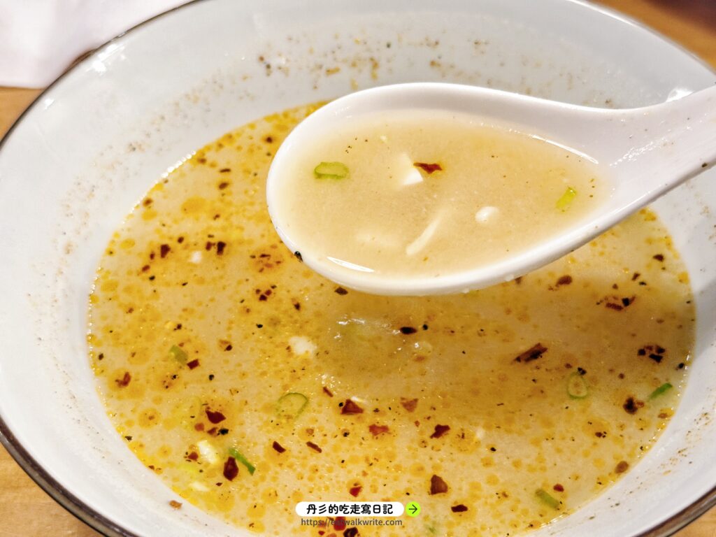 伙食餐館味噌湯