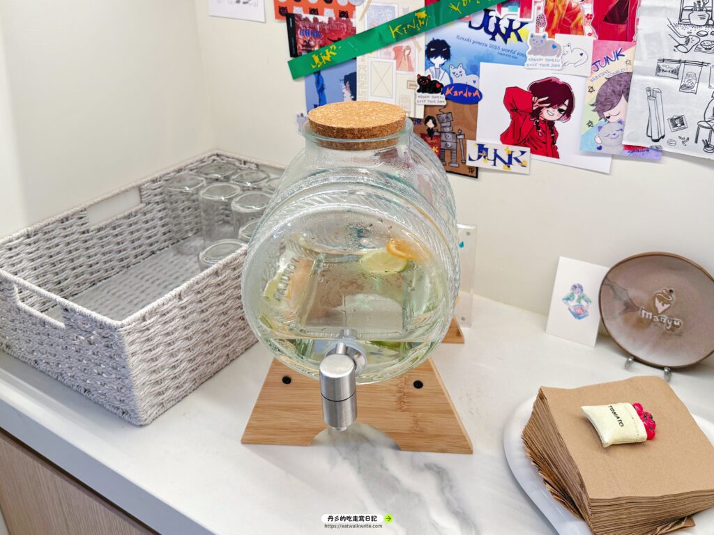 圓山捷運站咖啡廳推薦：漫嶼Manyu店面裝潢