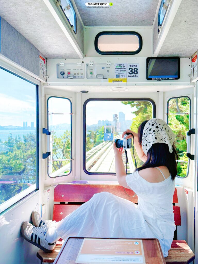 韓國釜山膠囊列車