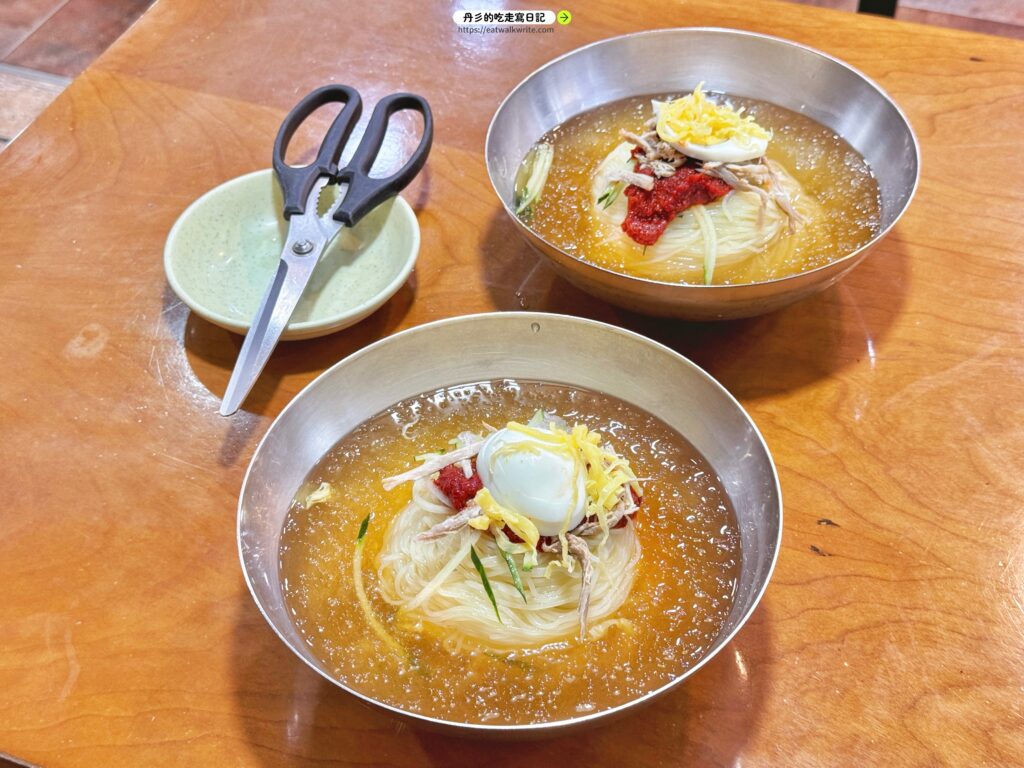 奶奶伽倻小麥冷麵