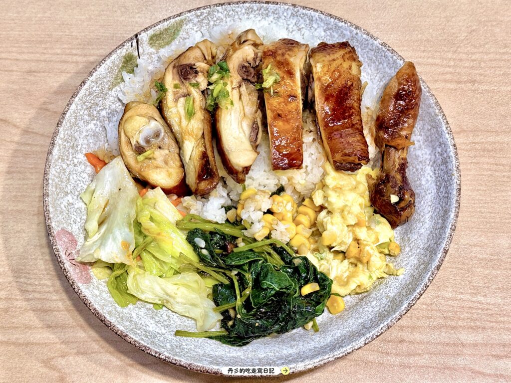 泰山港品小館|蔥油雞腿飯