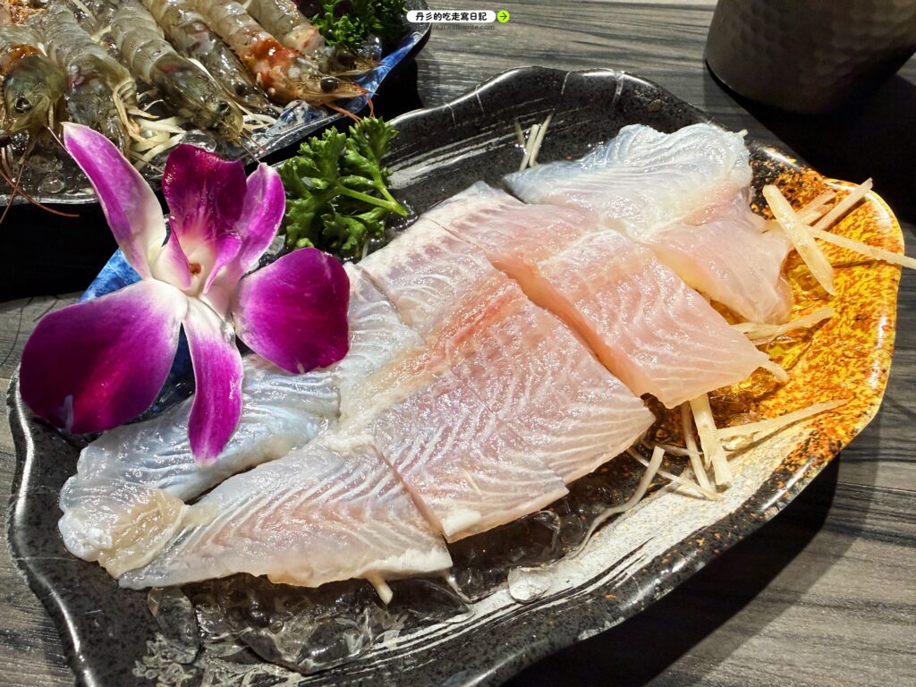 好食多壽星招待巴沙魚