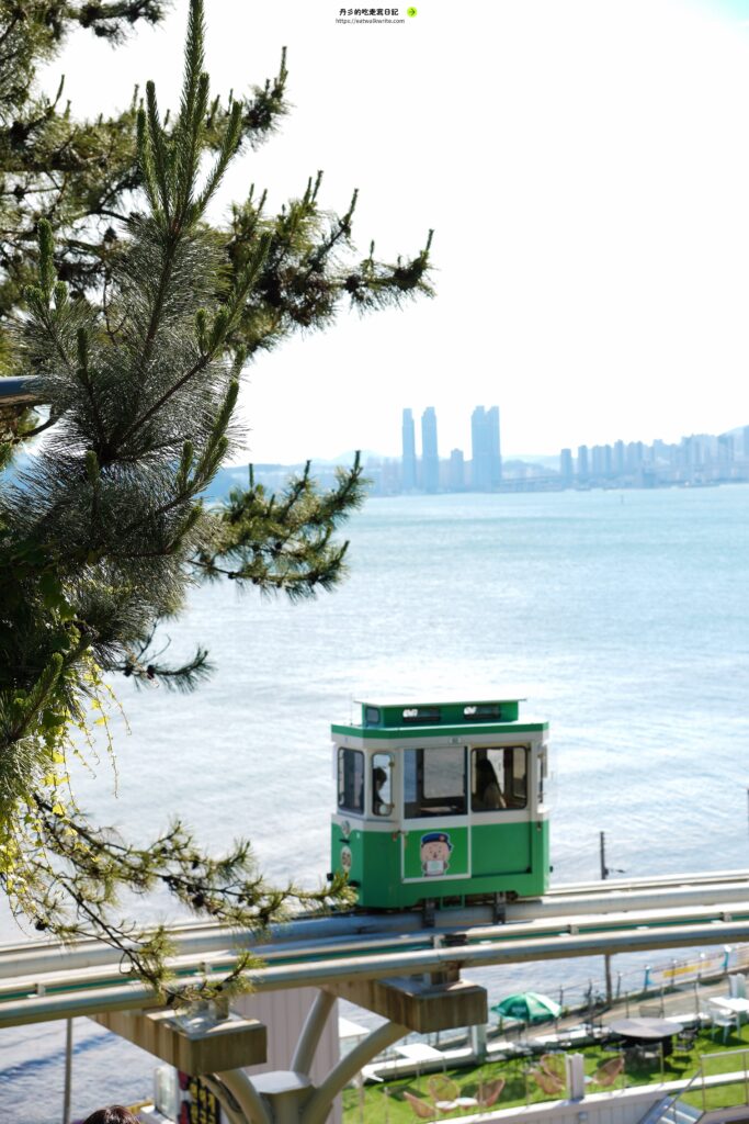 韓國釜山膠囊列車
