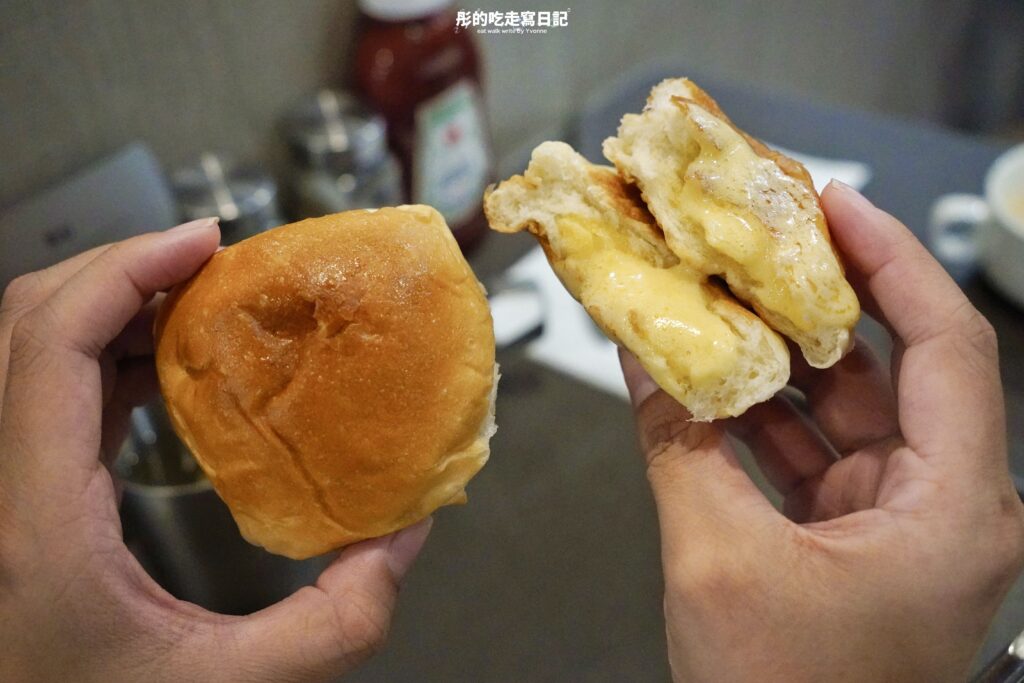 300° STEAK 爆漿餐包